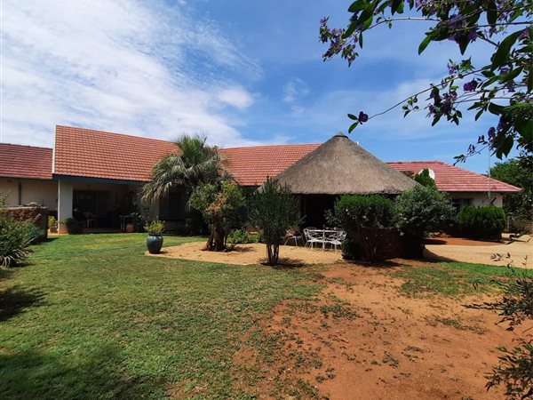 3 Bedroom Property for Sale in Kanana North West